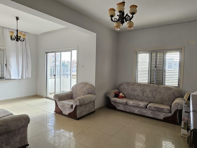 3+1 flat suitable for family life in Famagusta Center